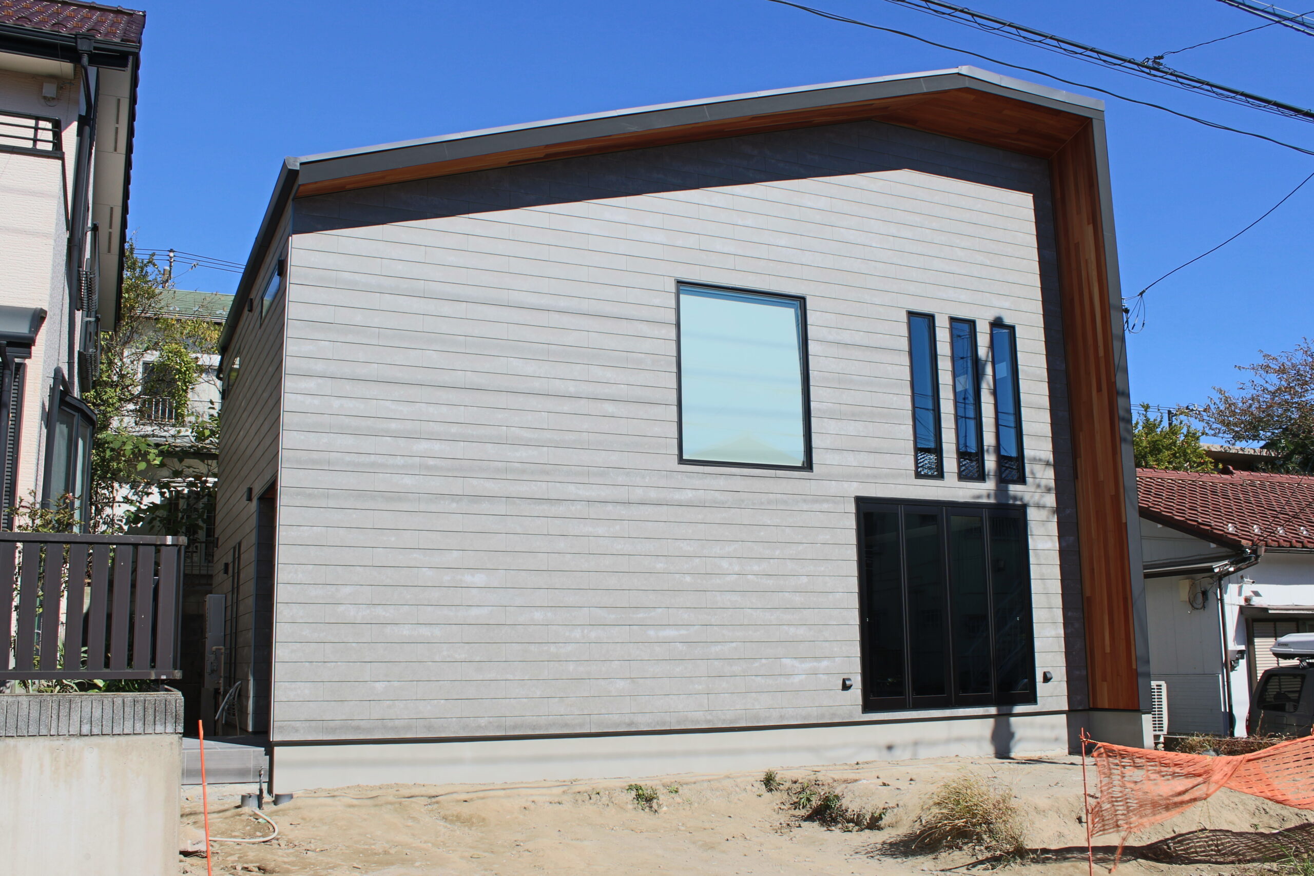 空へとつながる、吹き抜けのある暮らし